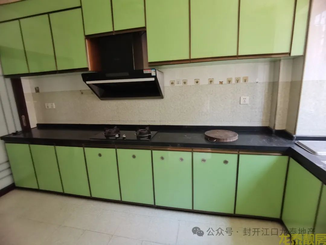 广信新城 南北双阳台 138方 大三房