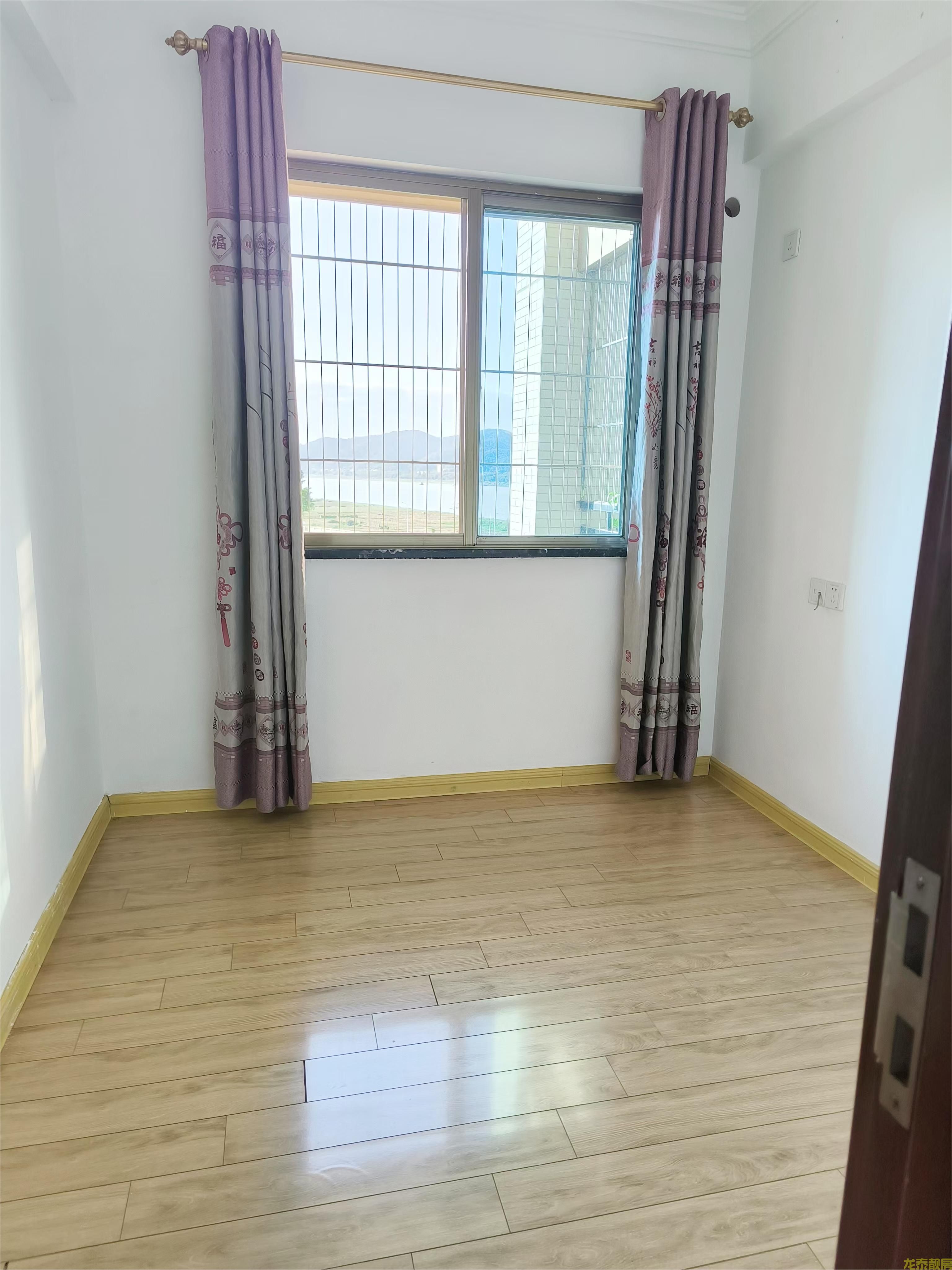 碧桂园江景靓房