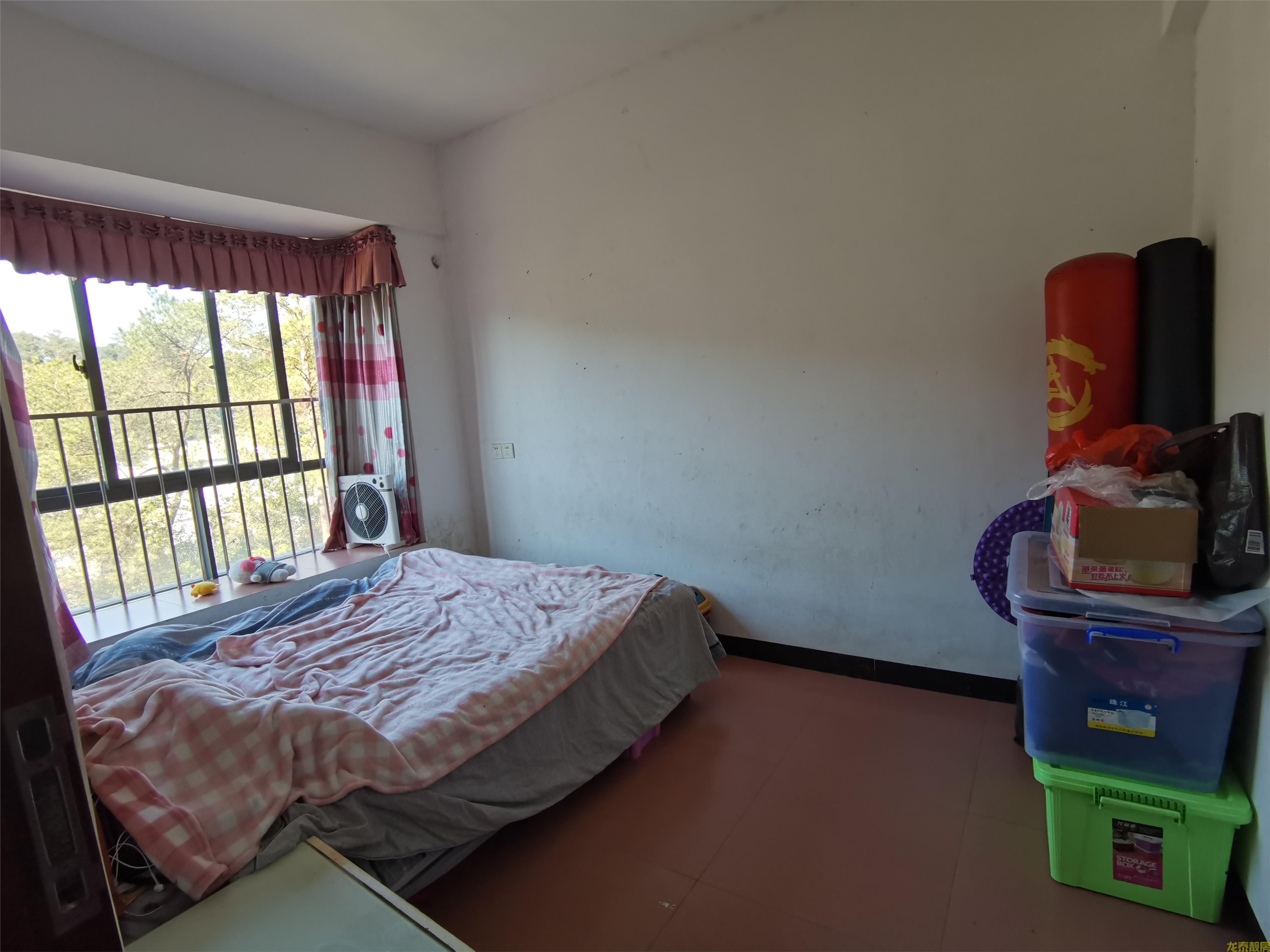 老城区颐景海湾电梯靓房