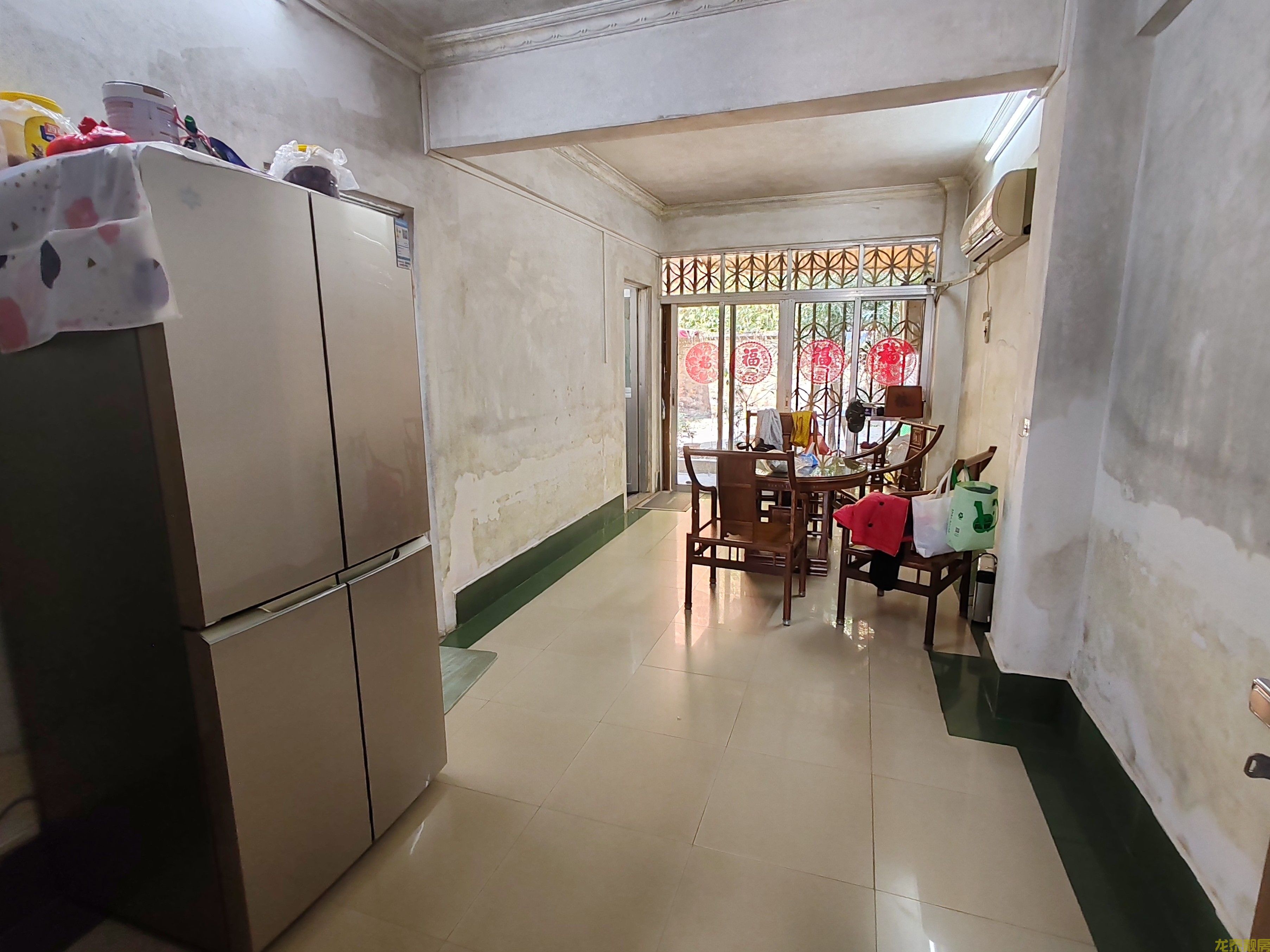 江口城区三层半自建房带前后花园