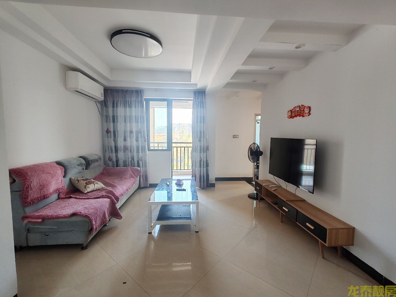 香槟一号 刚需小户型 两房一厅